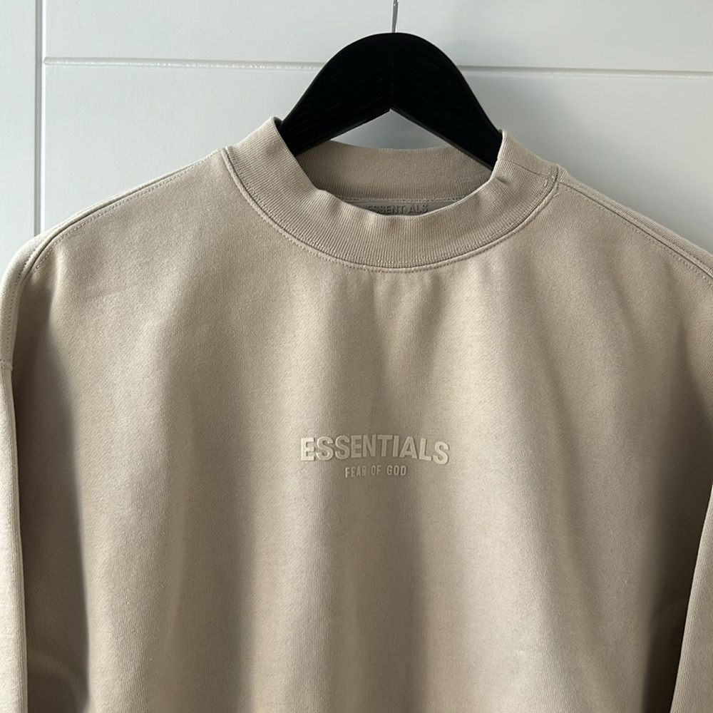 Essentials Sweater - Picture 4 of 9